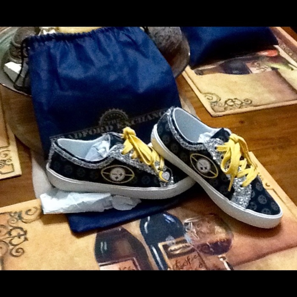 Steeler bling bling tennis shoes